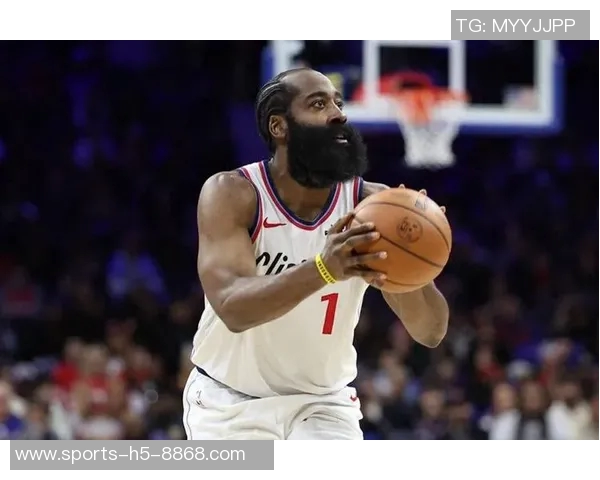 记者分析哈登回归火箭可能性称其最适合担任组织者角色