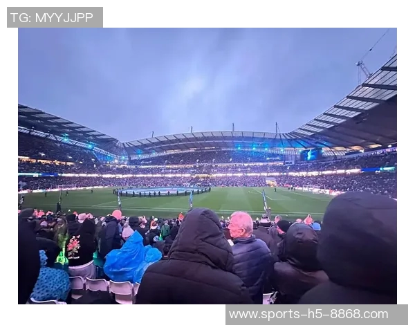 曼城力争周一完成塞梅尼奥转会谈判以增强球队实力